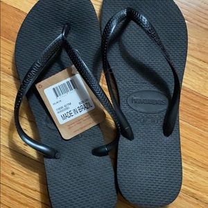 Havaianas black flip flops (size 37-38)